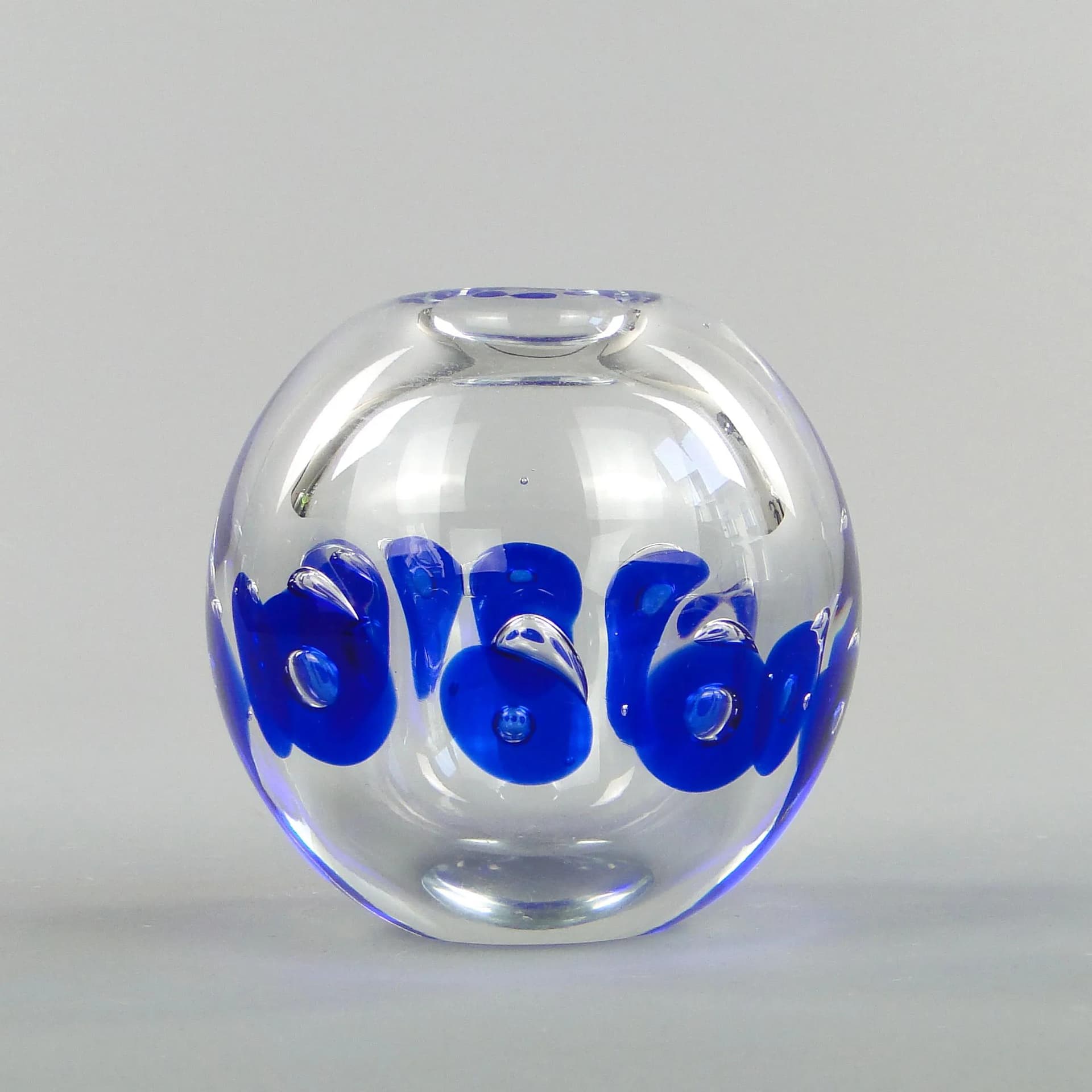 Vase, transparent glass, by P. Stejskal, Skrdlovice, Czechoslovakia, 1970s. - 36700