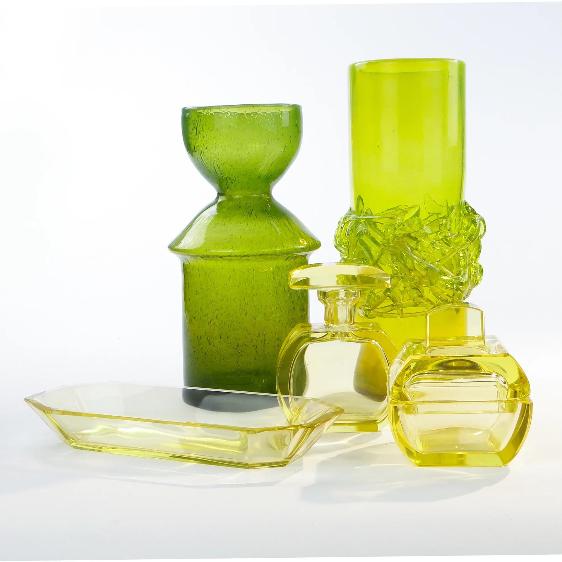 Vase, lime green, glass, by J. Słuczan-Orkusz, Poland, 1970s. - 36673