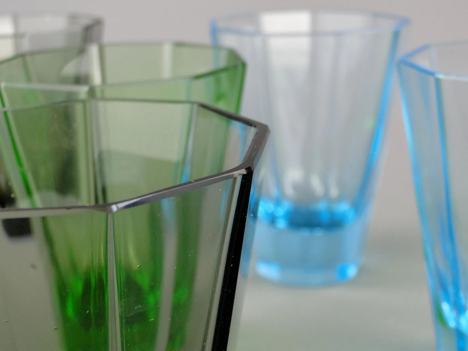 Komplet szklanek Art Deco, multikolor, kryształ, Moser, Czechy, lata 30. - 36882