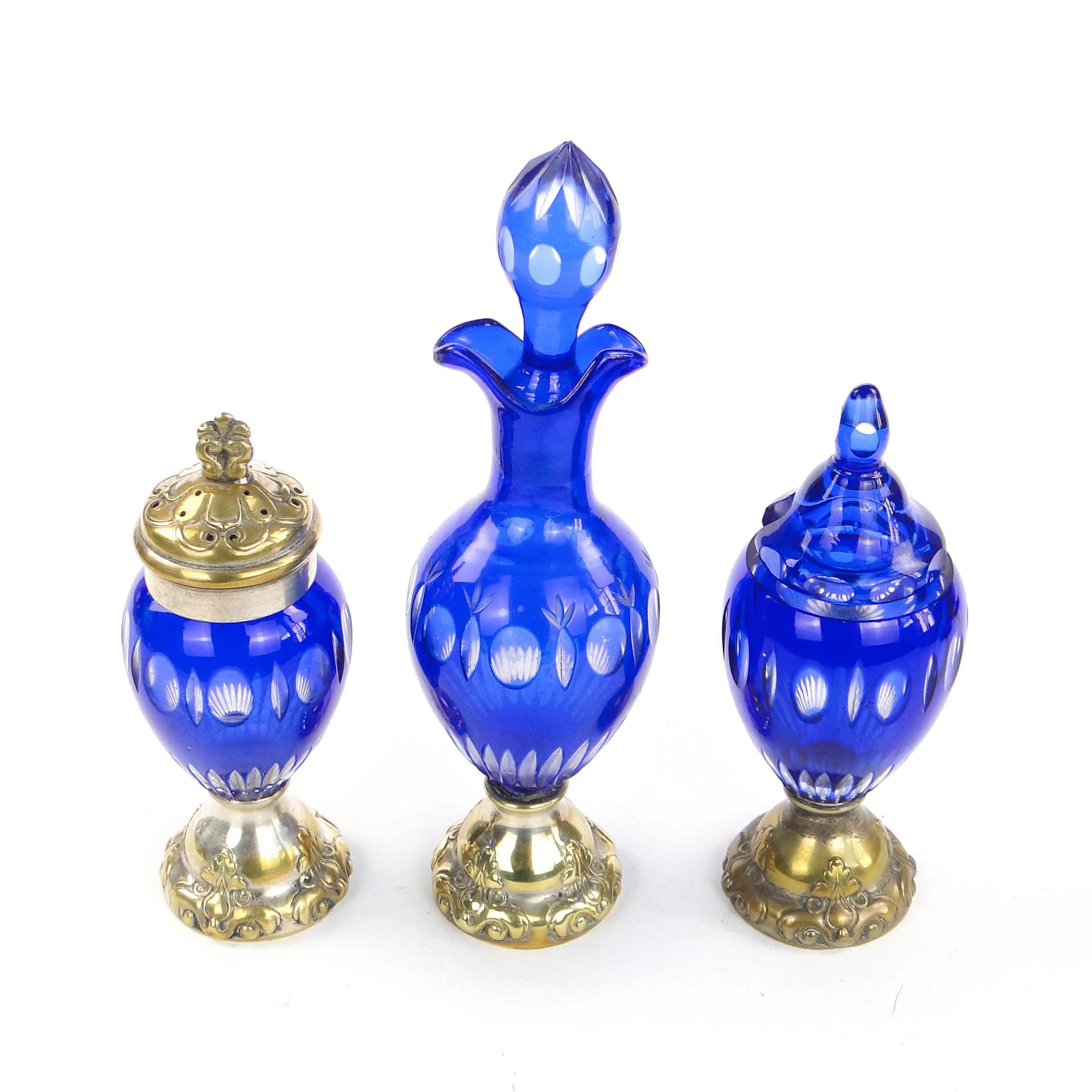 Zestaw naczyń Biedermeier, szkło kobaltowe, mosiądz srebrzony, Dania, początek XX w. - 36927