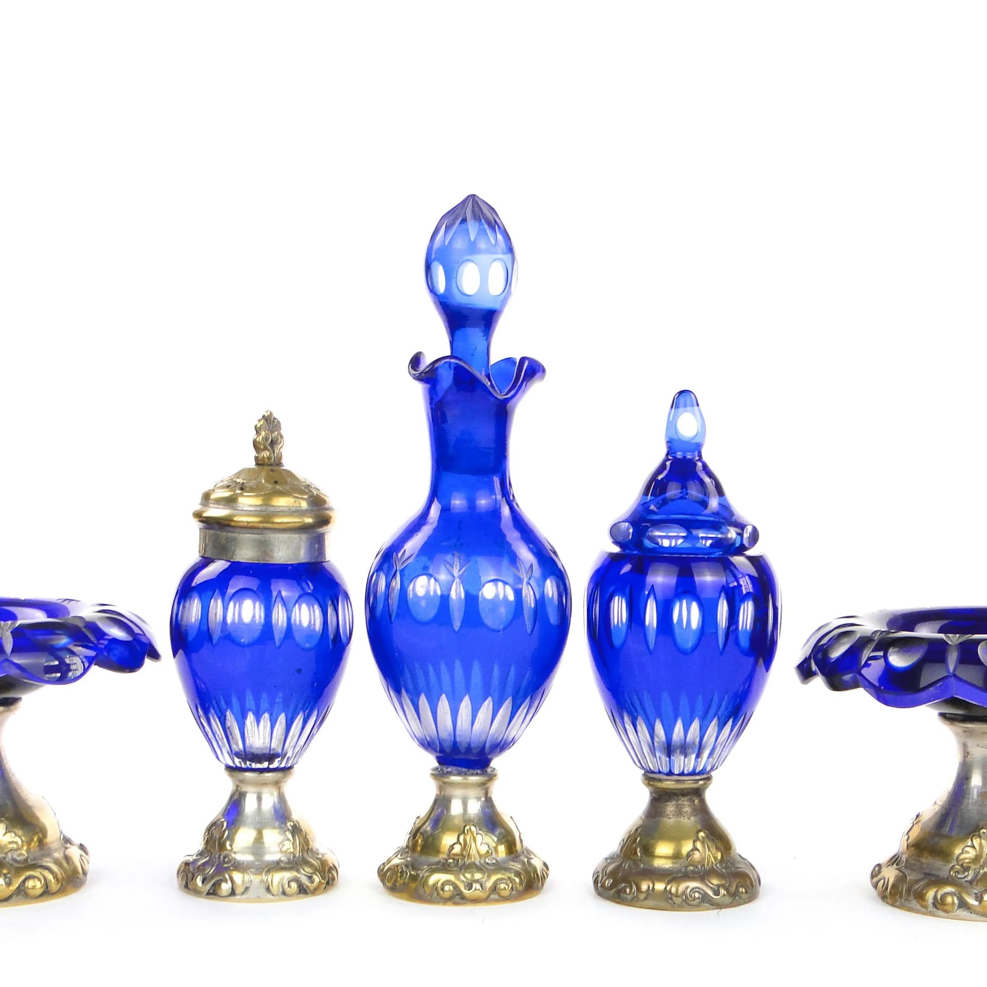 Zestaw naczyń Biedermeier, szkło kobaltowe, mosiądz srebrzony, Dania, początek XX w. - 36920