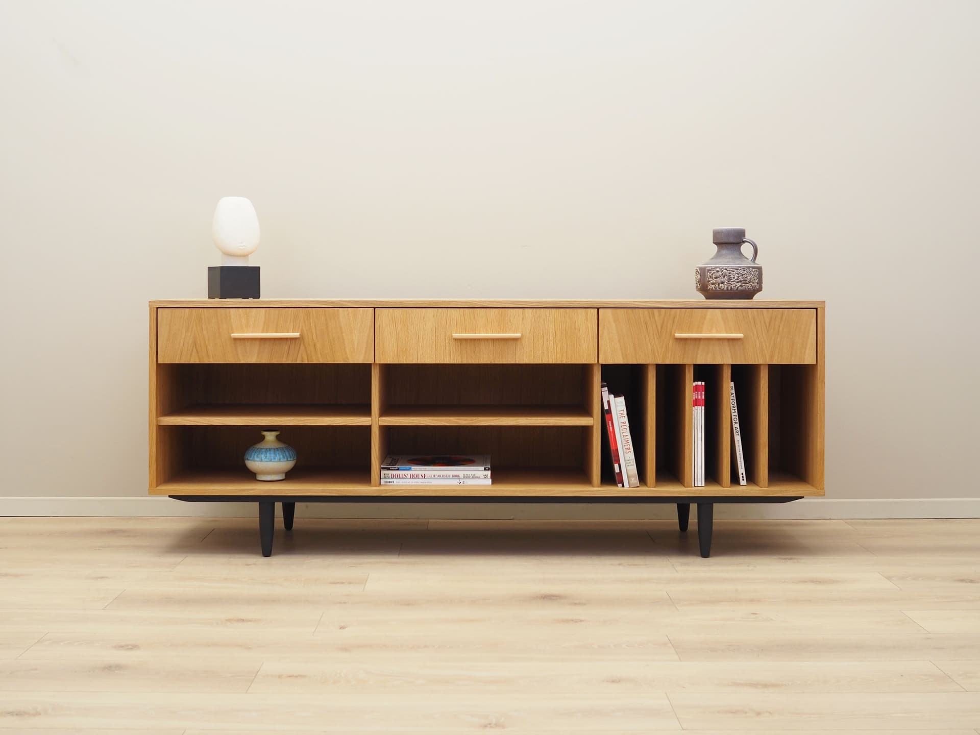 Sideboard skandynawski, dąb żółty, Polska, lata 60. - 57495