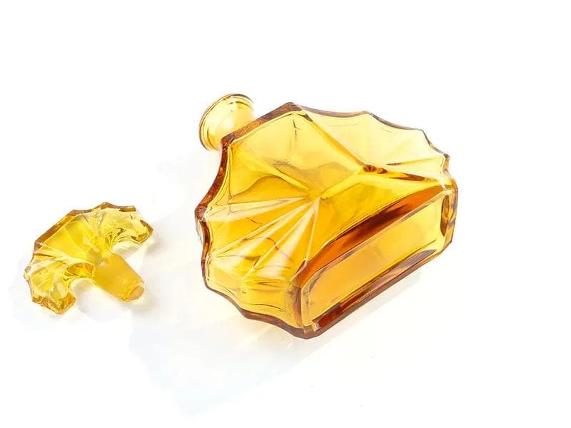 Decanter Art Deco, topaz glass, Czech Republic, 1930s - 37072