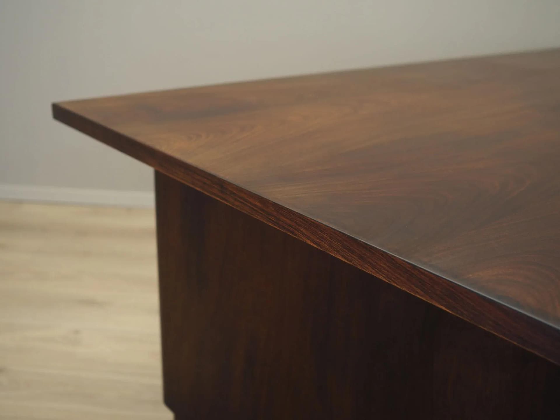 Desk, walnut, Denmark, 1960s - 37168