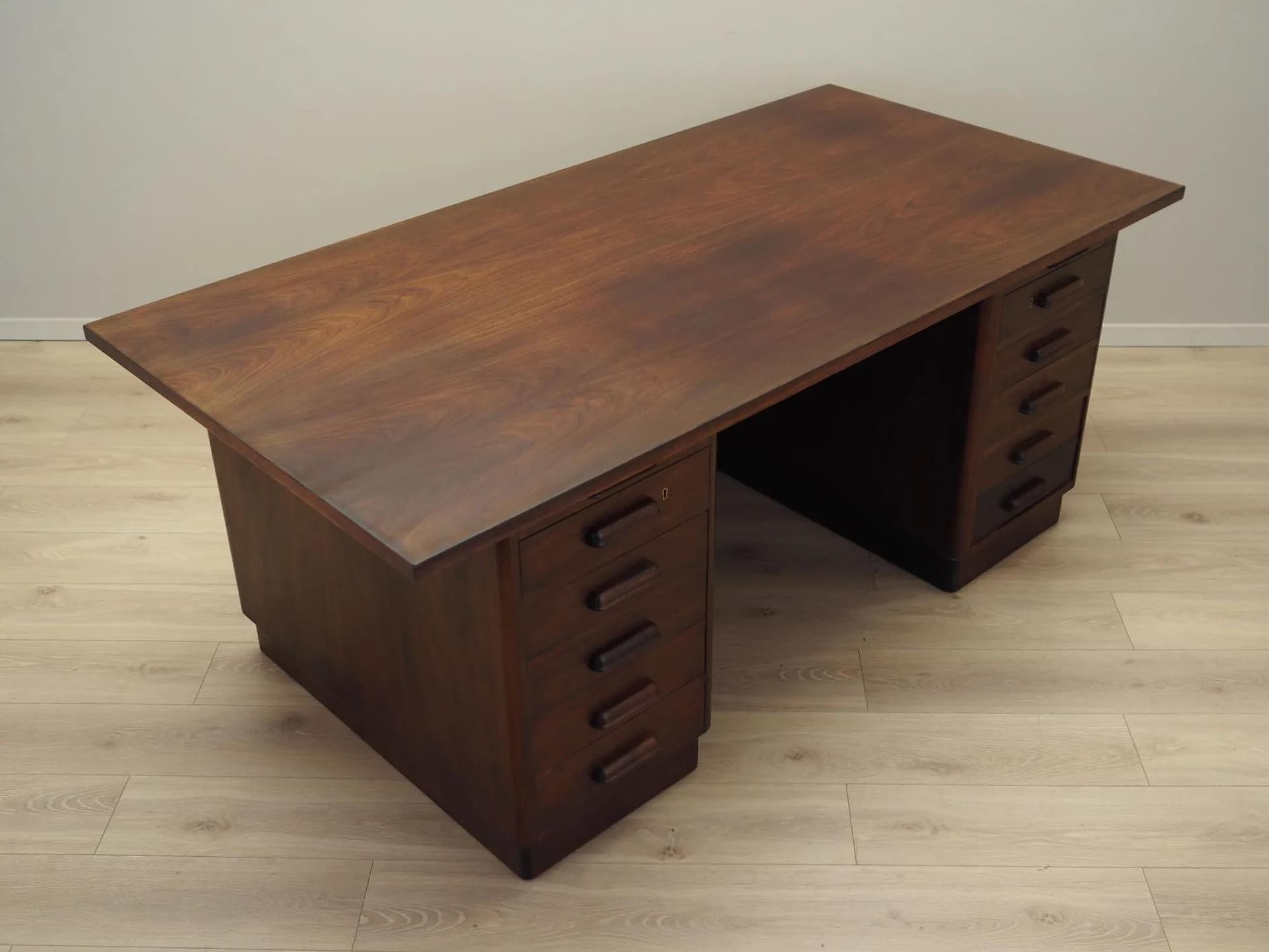 Desk, walnut, Denmark, 1960s - 37163