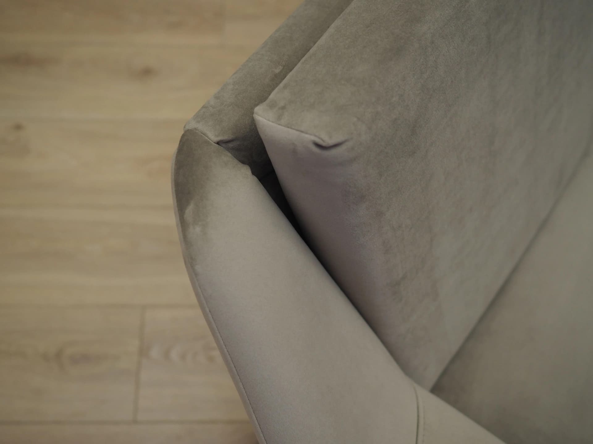 Sofa, velvet szary, buk, Dania, lata 80. - 37145