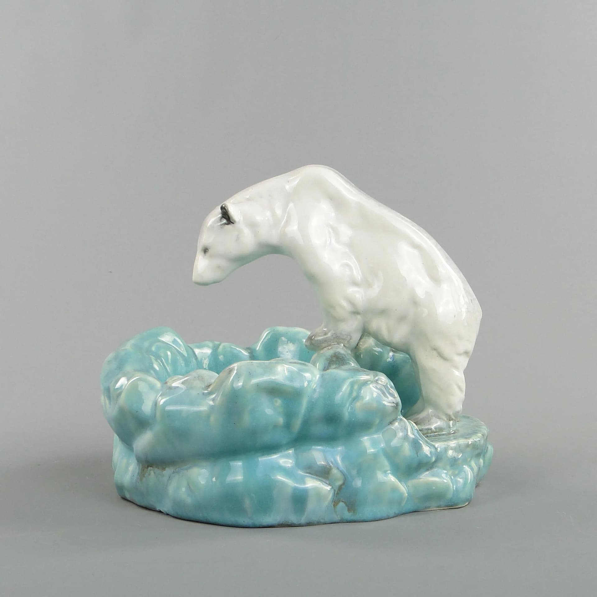 Centerpiece with Polar Bear, Art Deco, white glazed ceramic, by D. Urbach, Czech Republic, 1930s - 37415