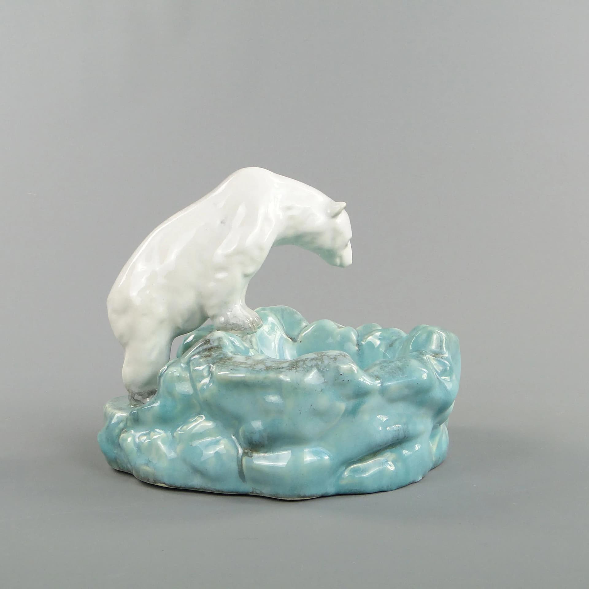 Centerpiece with Polar Bear, Art Deco, white glazed ceramic, by D. Urbach, Czech Republic, 1930s - 37418