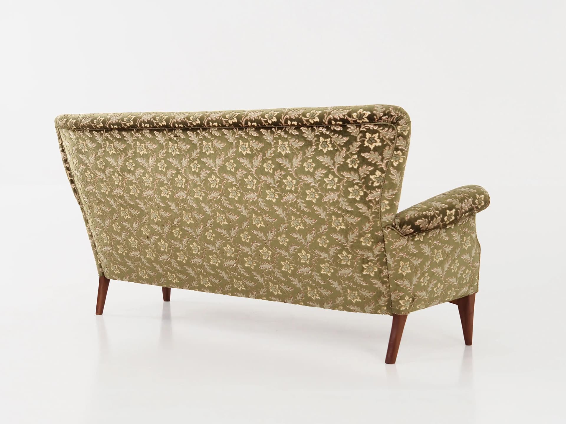 Sofa, green velvet, beech, Fritz Hansen, Denmark, 1960s. - 37617