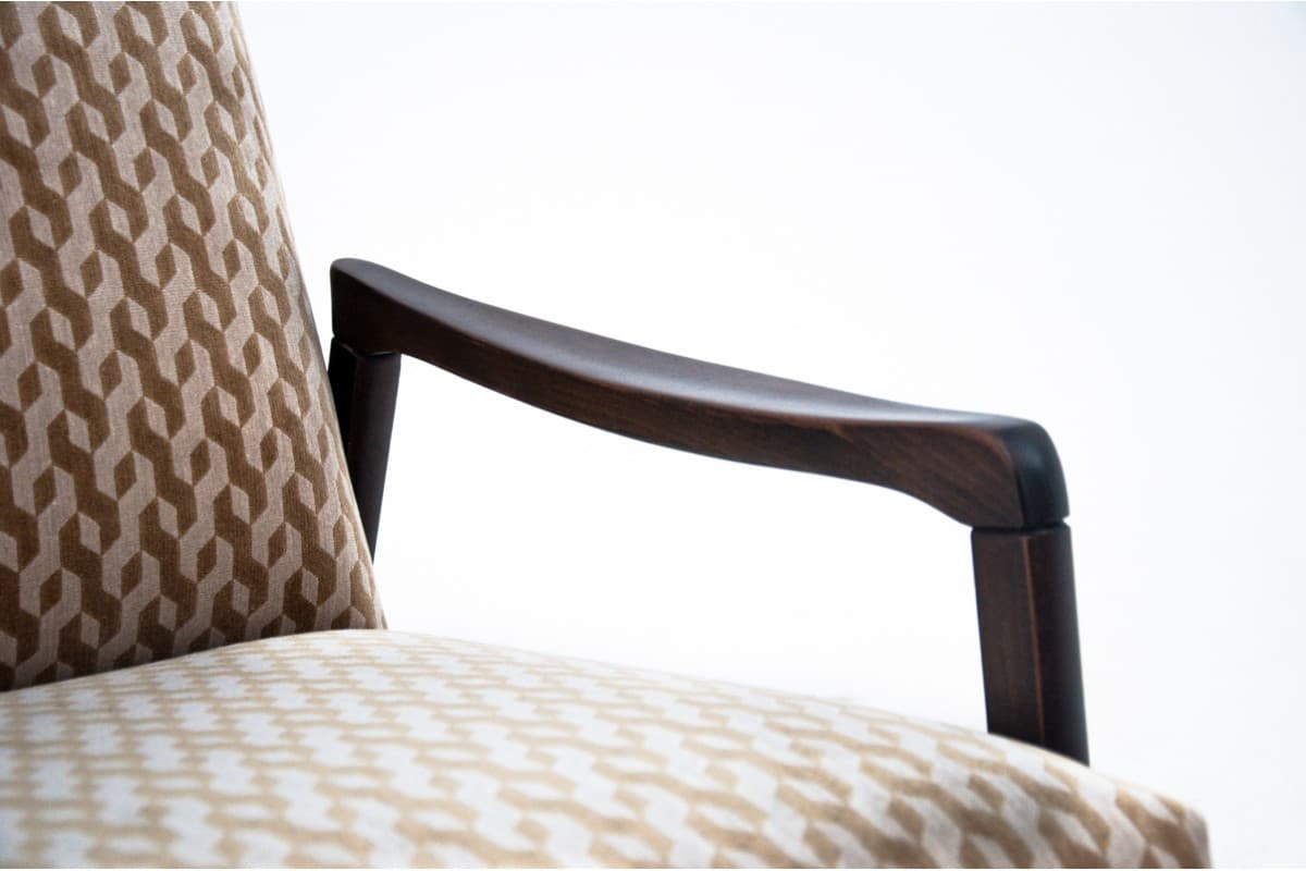 Beżowe fotele drewniane, Polska, lata 60. - 46238