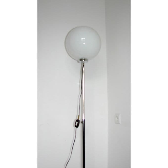 Lampa podłogowa, biała, metal, proj. A. Gałecki, Polska, lata 70. - 37948