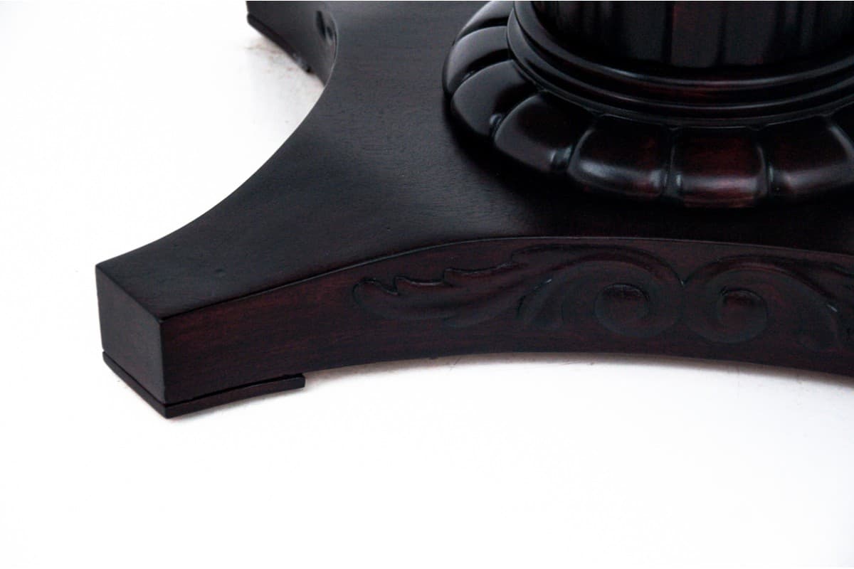 Stolik neoklasycystyczny, mahoń ciemny brąz, Europa Północna, początek XX w. - 60847