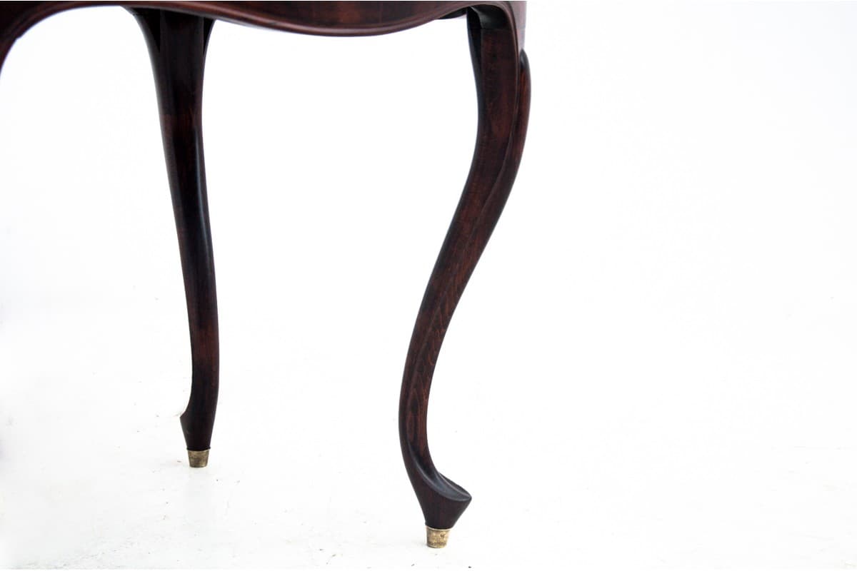 Oval Table, mahogany dark brown, Northern Europe, 19th c. - 60809