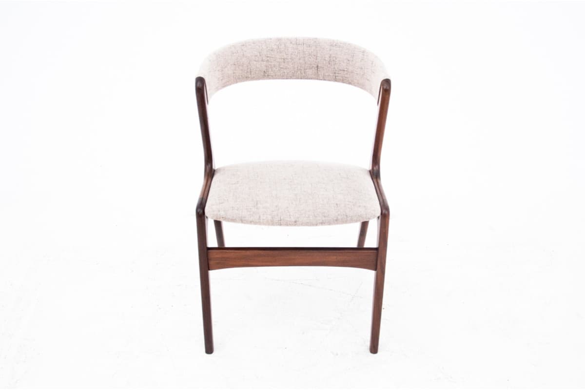 Set of Six Chairs Model 68, light brown walnut, Denmark, 1960s. - 72519