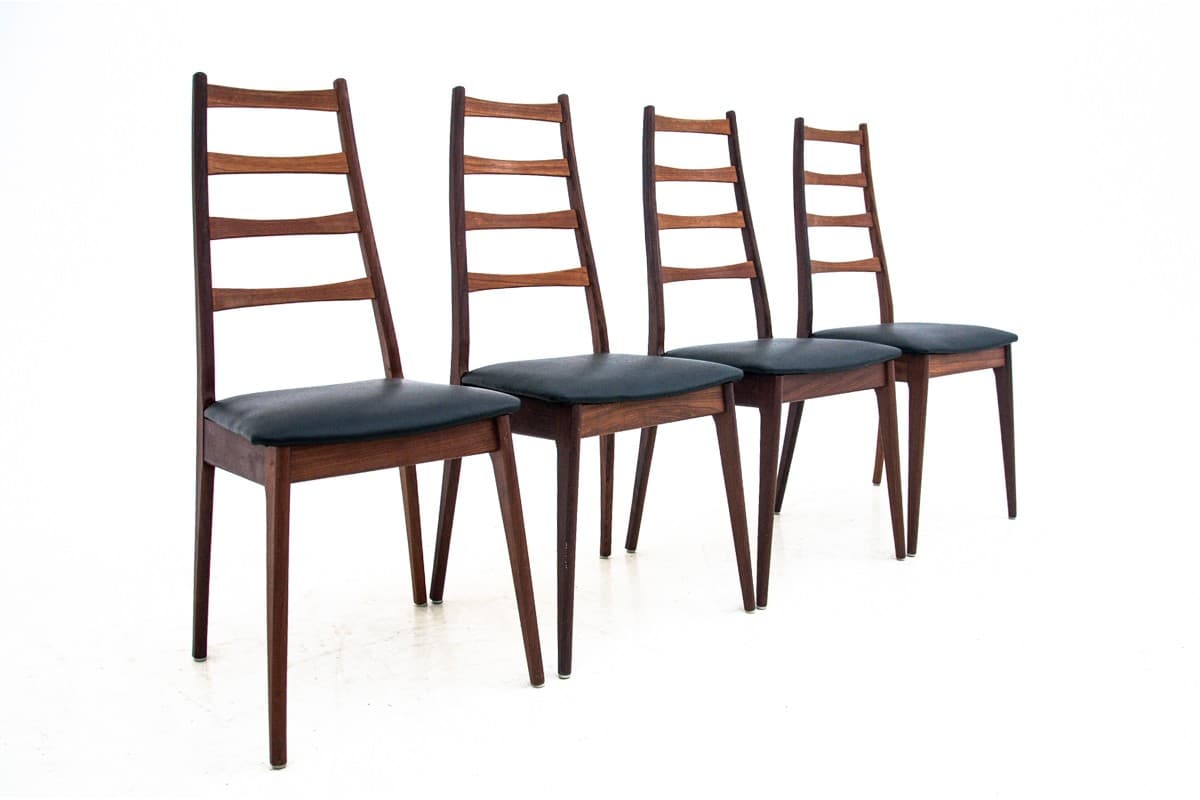 Set of chairs, walnut brown, Denmark, 1960s. - 72712