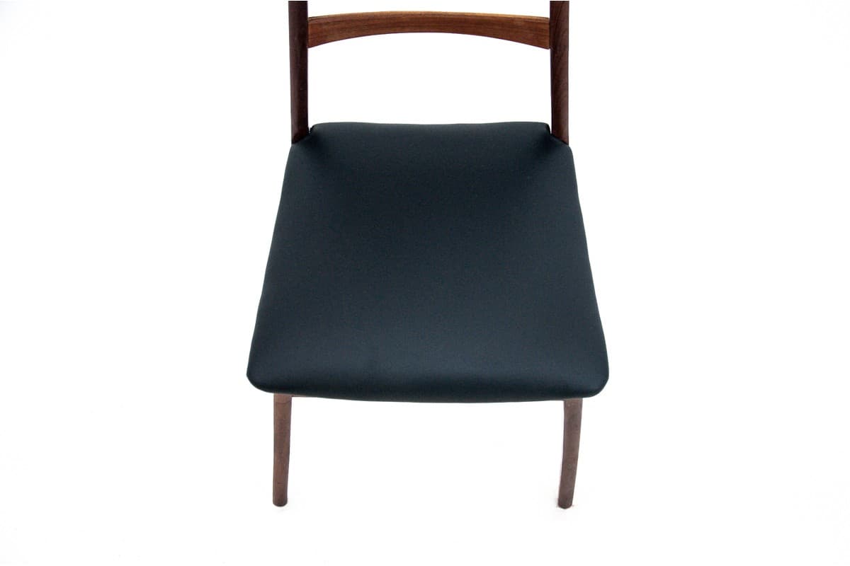 Set of chairs, walnut brown, Denmark, 1960s. - 72722