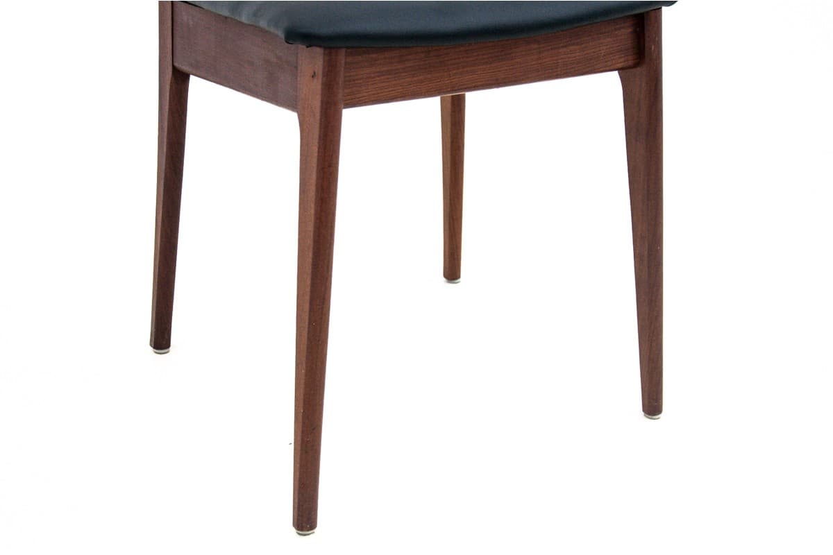 Set of chairs, walnut brown, Denmark, 1960s. - 72724