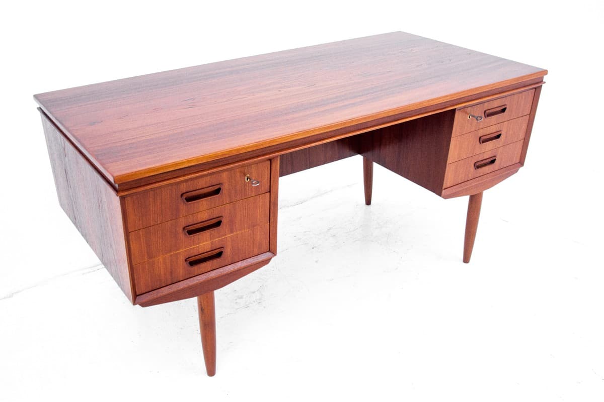 Teak desk, brown, teak wood, Denmark, 1960s. - 67392