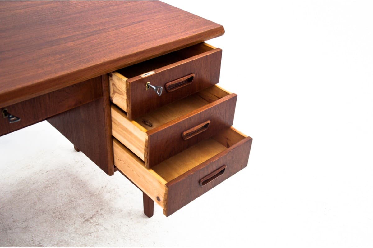Desk, brown teak, Denmark, 1960s - 67384