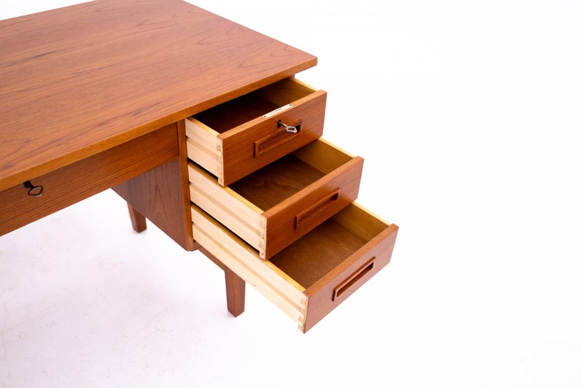 Desk, brown teak, Denmark, 1960s - 67317