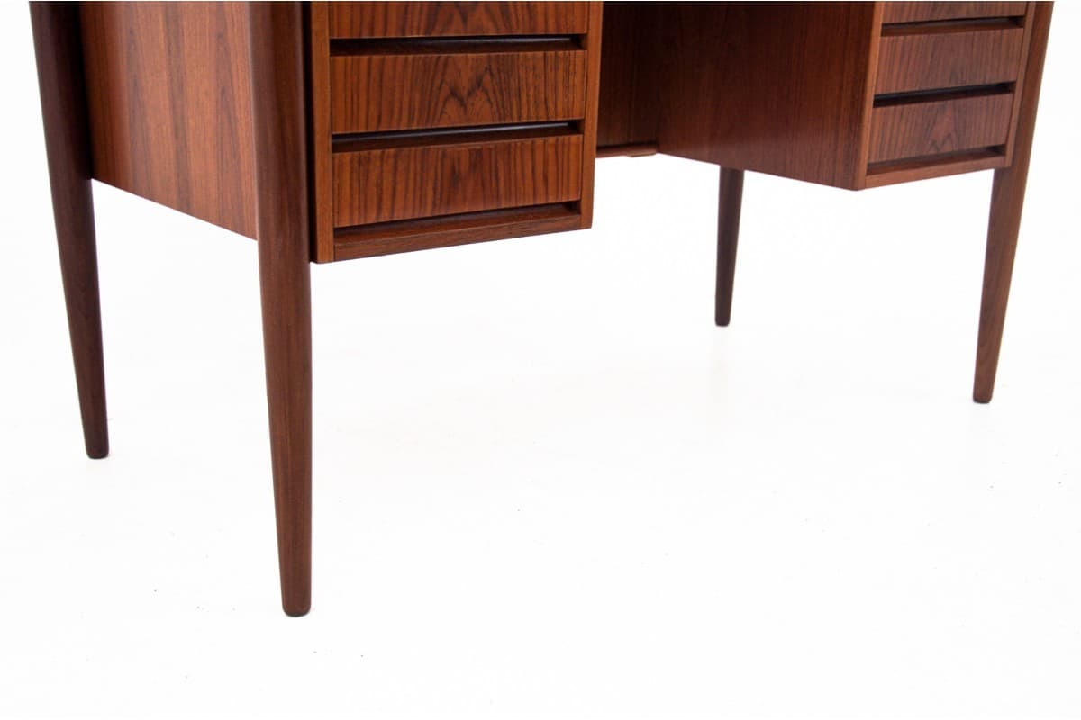 Desk, brown teak, Denmark, 1960s. - 67299
