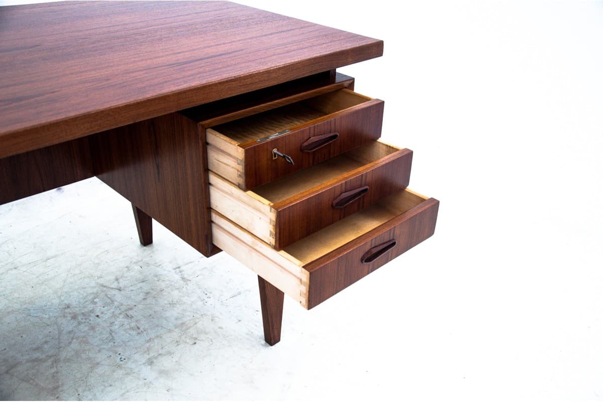 Desk, brown teak, Denmark, 1960s. - 67234