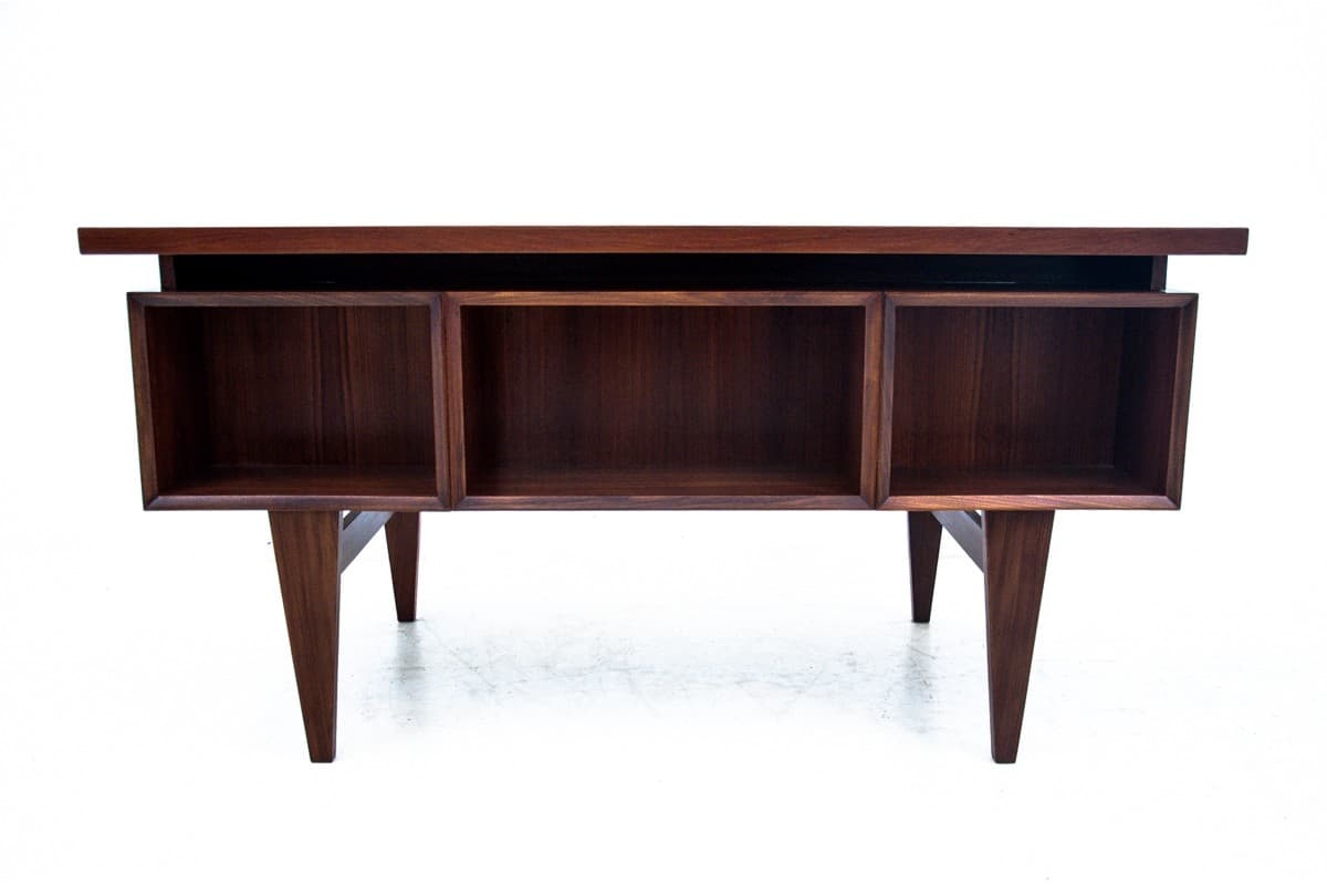 Desk, brown teak, Denmark, 1960s. - 67240