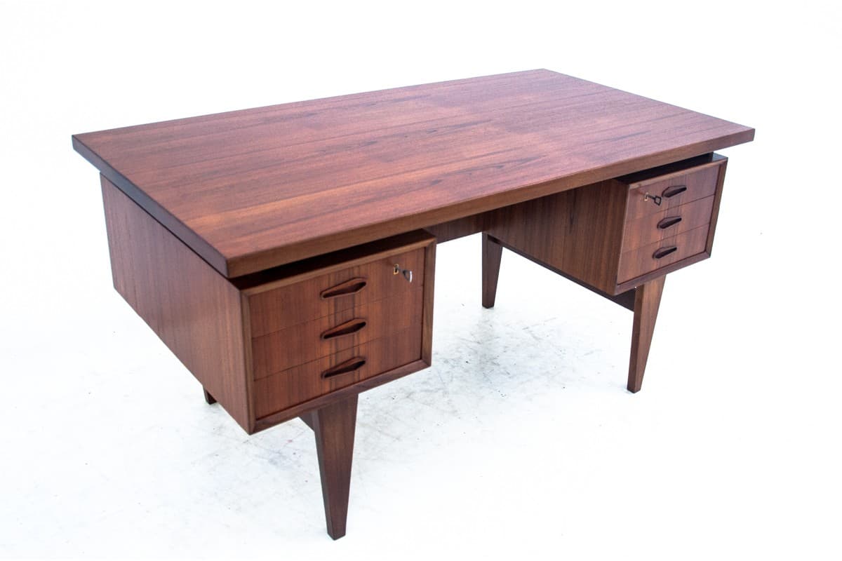 Desk, brown teak, Denmark, 1960s. - 67231