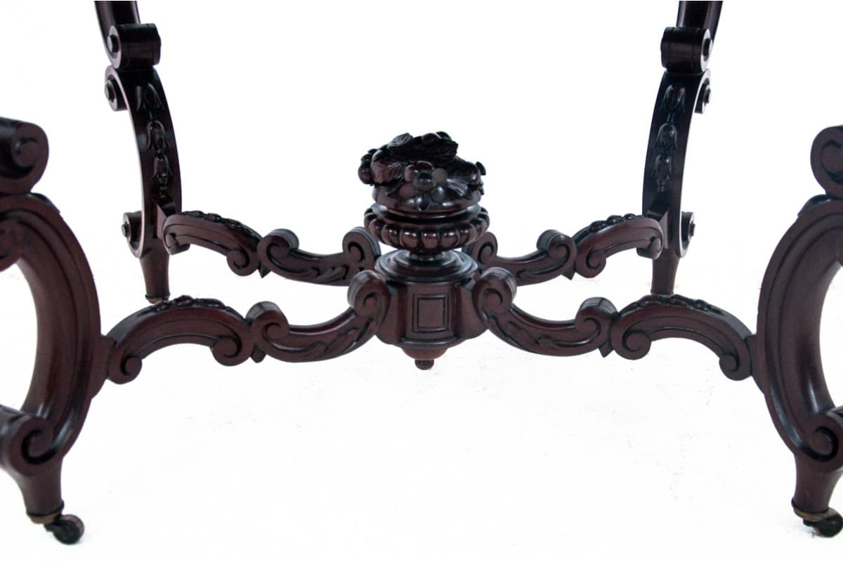 Rococo Table, reddish-brown mahogany, France, 1870s - 67154