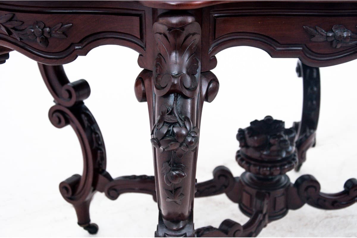 Rococo Table, reddish-brown mahogany, France, 1870s - 67153