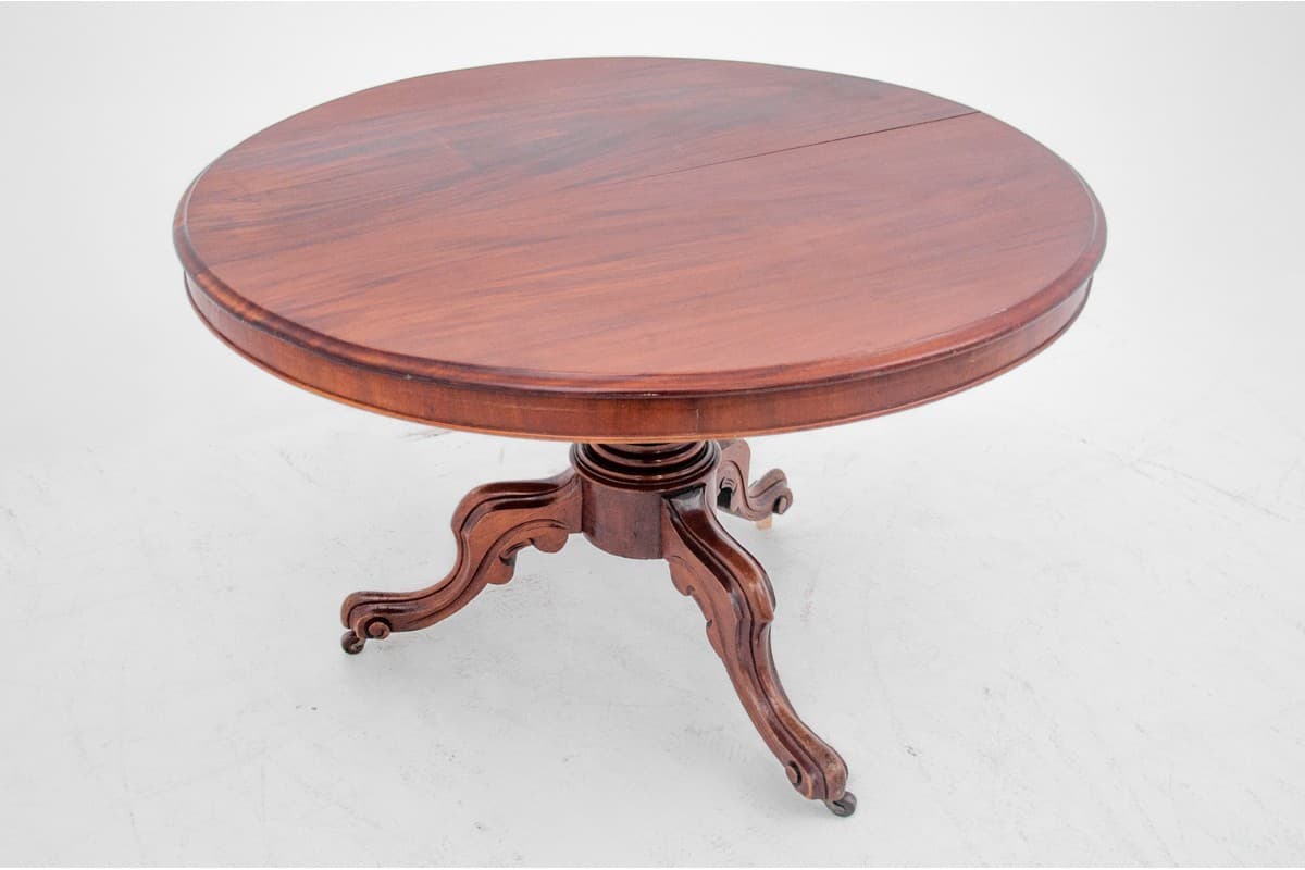 Round Table, Mahogany, Western Europe, 19th c. - 67156
