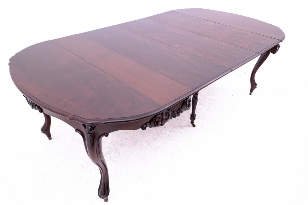 Oval table, dark brown mahogany, Western Europe, 1920s - 67067