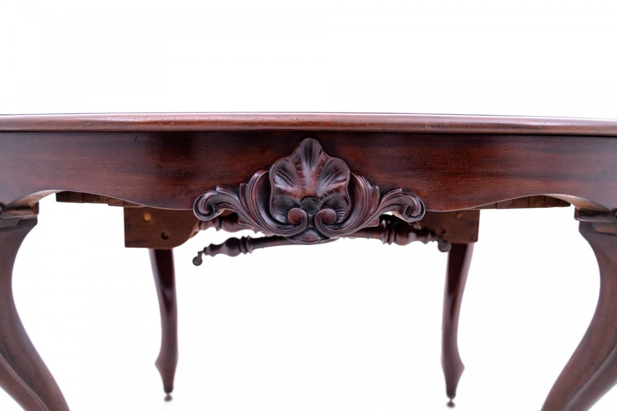 Oval table, dark brown mahogany, Western Europe, 1920s - 67062