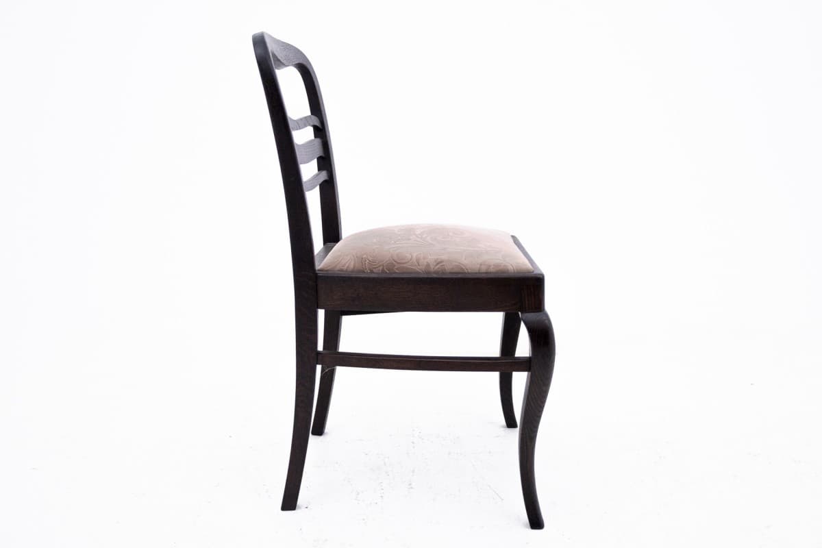 Set round table and chairs, Neoclassical Art Nouveau, dark brown oak, Western Europe, early 20th c. - 72930