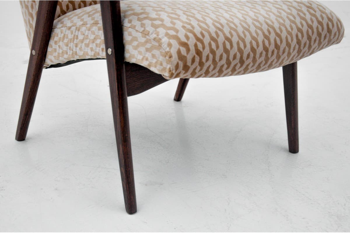 Pair of armchairs, beige, walnut, by J. Šmidek, Jitona, Czech Republic, 1960s. - 73196