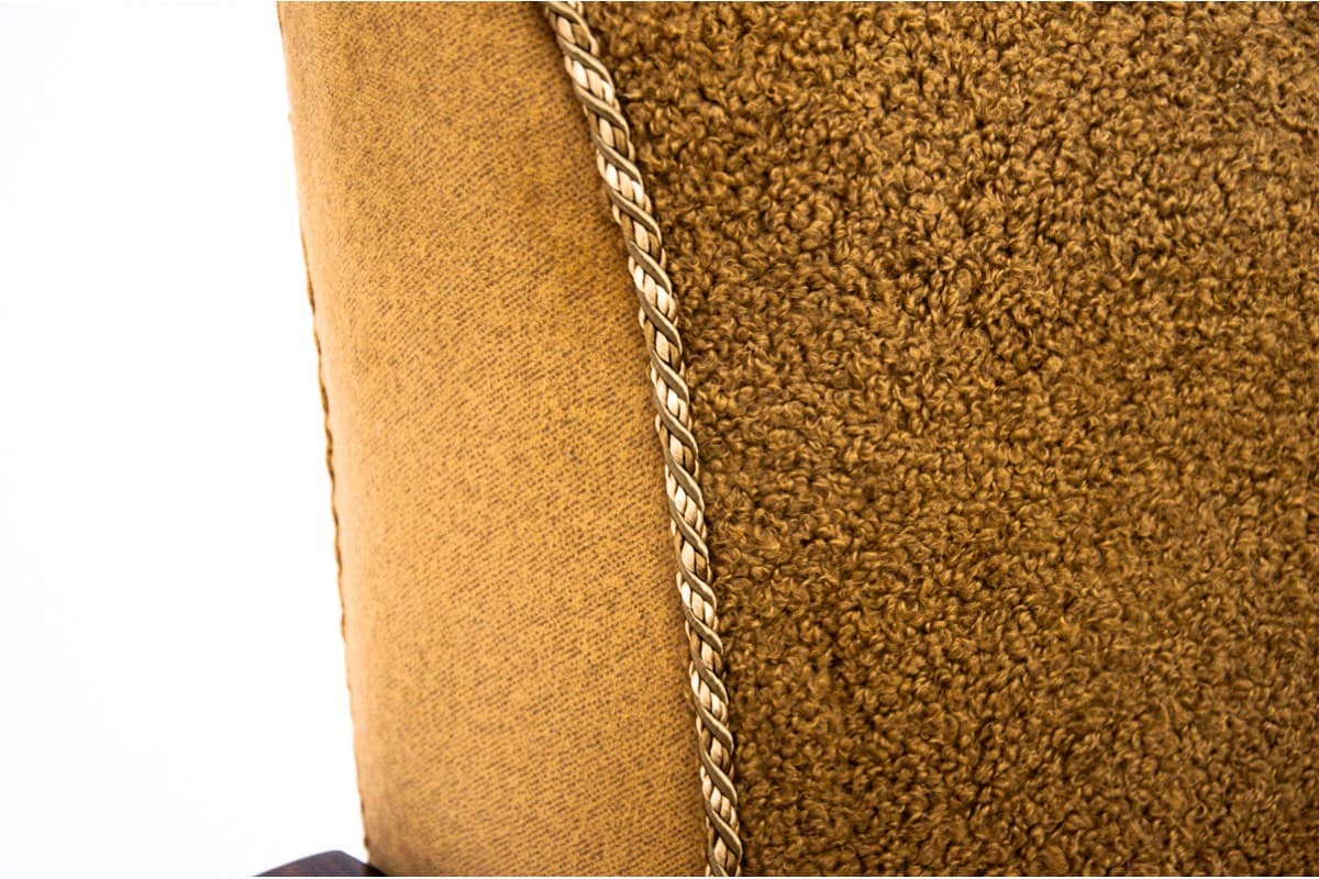 Fotel Art Deco, velvet żółty, dąb, proj. J. Halabala, Czechy, lata 30. - 73254