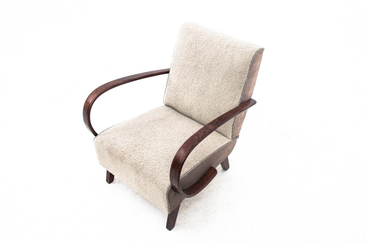 Pair of armchairs H-227, Art Deco, beige boucle, oak, by J. Halabala, Czechoslovakia, 1930s. - 75641