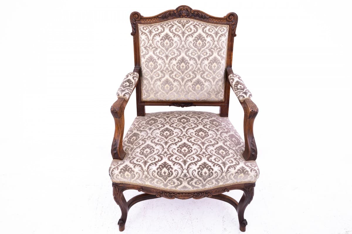Pair of armchairs, Neo-Baroque, light brown walnut, France, early 20th c. - 75683