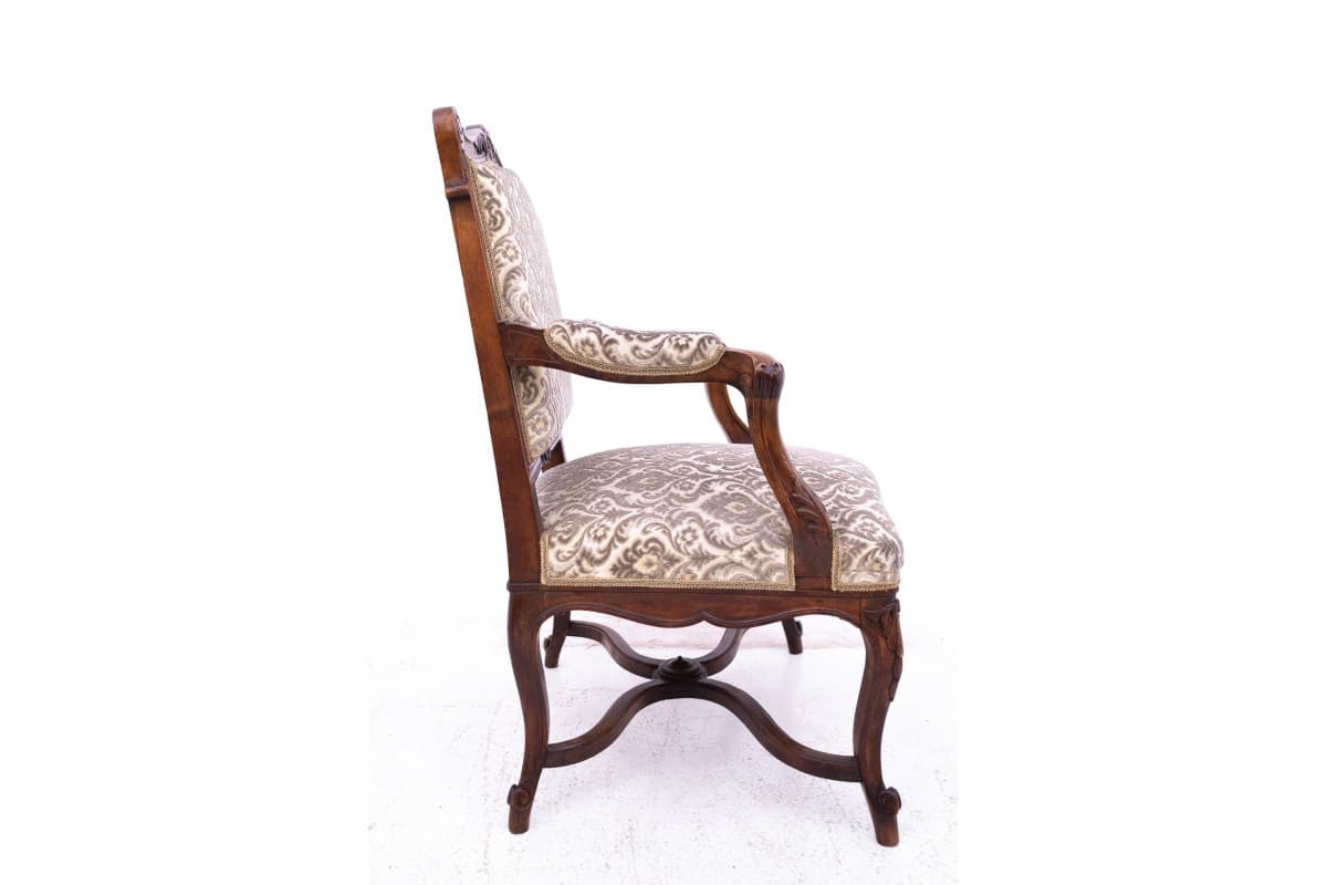 Pair of armchairs, Neo-Baroque, light brown walnut, France, early 20th c. - 75693
