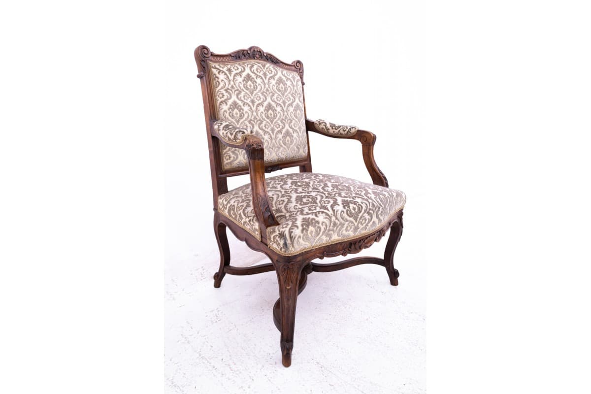 Pair of armchairs, Neo-Baroque, light brown walnut, France, early 20th c. - 75689