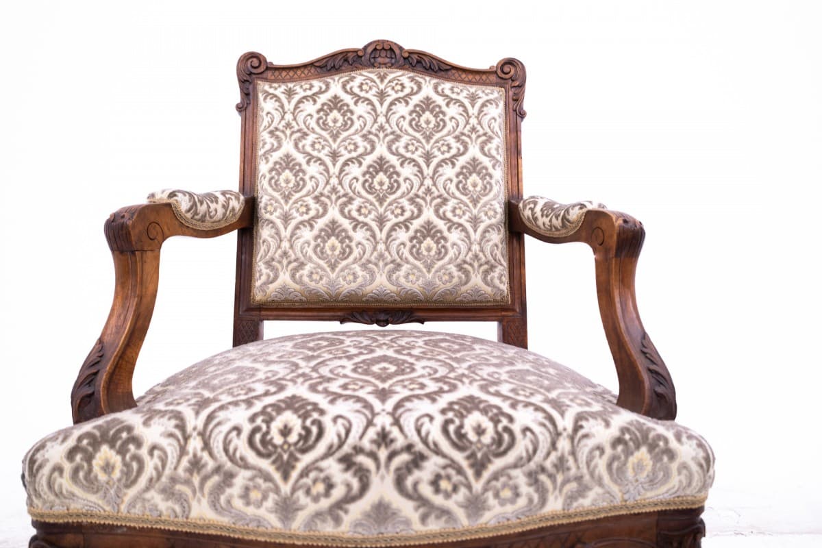 Pair of armchairs, Neo-Baroque, light brown walnut, France, early 20th c. - 75686