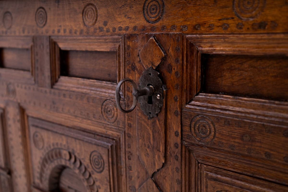 Baroque Chest, Dark Oak, 18th c. - 75796