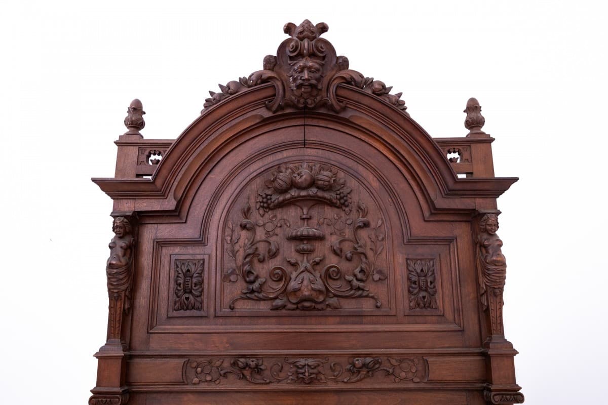 Renaissance Mirror, dark brown walnut, France, 19th c. - 76601