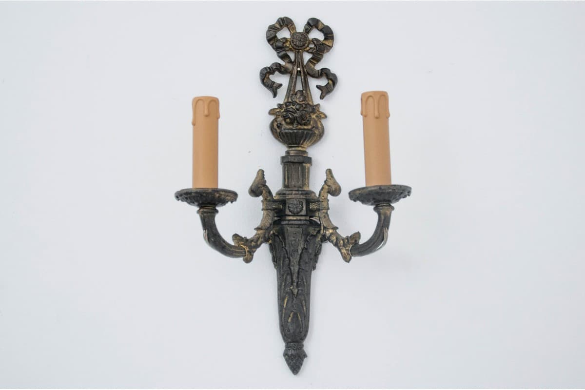 Pair of wall sconces, Louis XVI style, dark brown brass, France, 19th c. - 76664