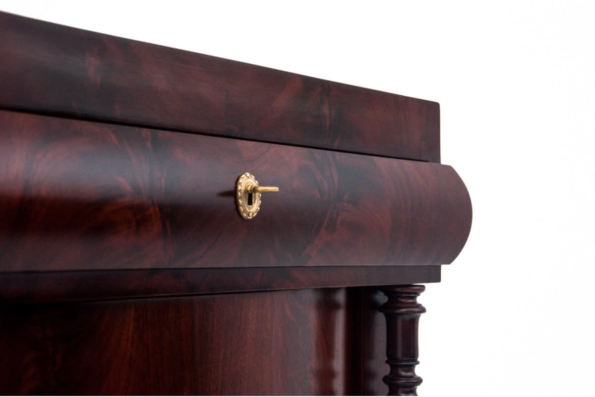 Komoda słupkowa Biedermeier, mahoń brąz ciemny, Europa Północna, XIX w. - 76766