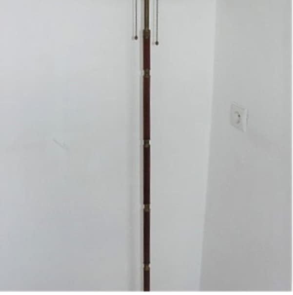 Lampa podłogowa Mid-century, biały, tkanina mosiądz drewno, lata 50. - 99526