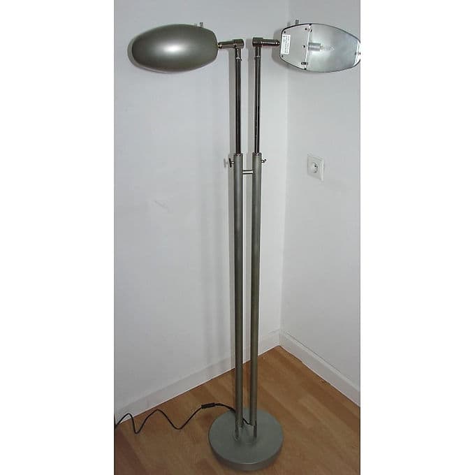 Srebrna metalowa lampa podłogowa modernistyczna, lata 80. - 38698