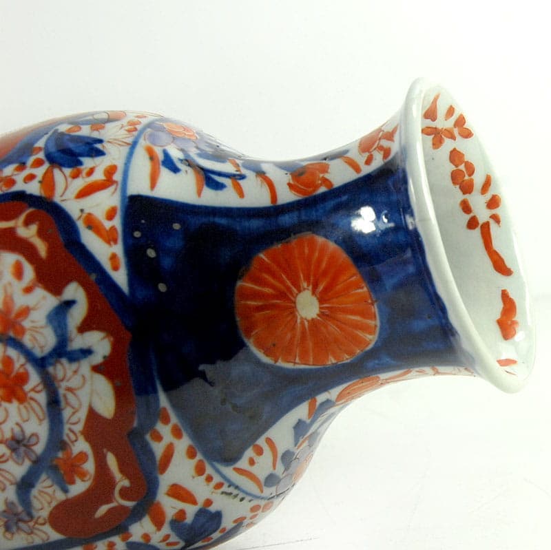 Wazon Imari, ceramika biała, Japonia, przełom XIX/XX w. - 39063