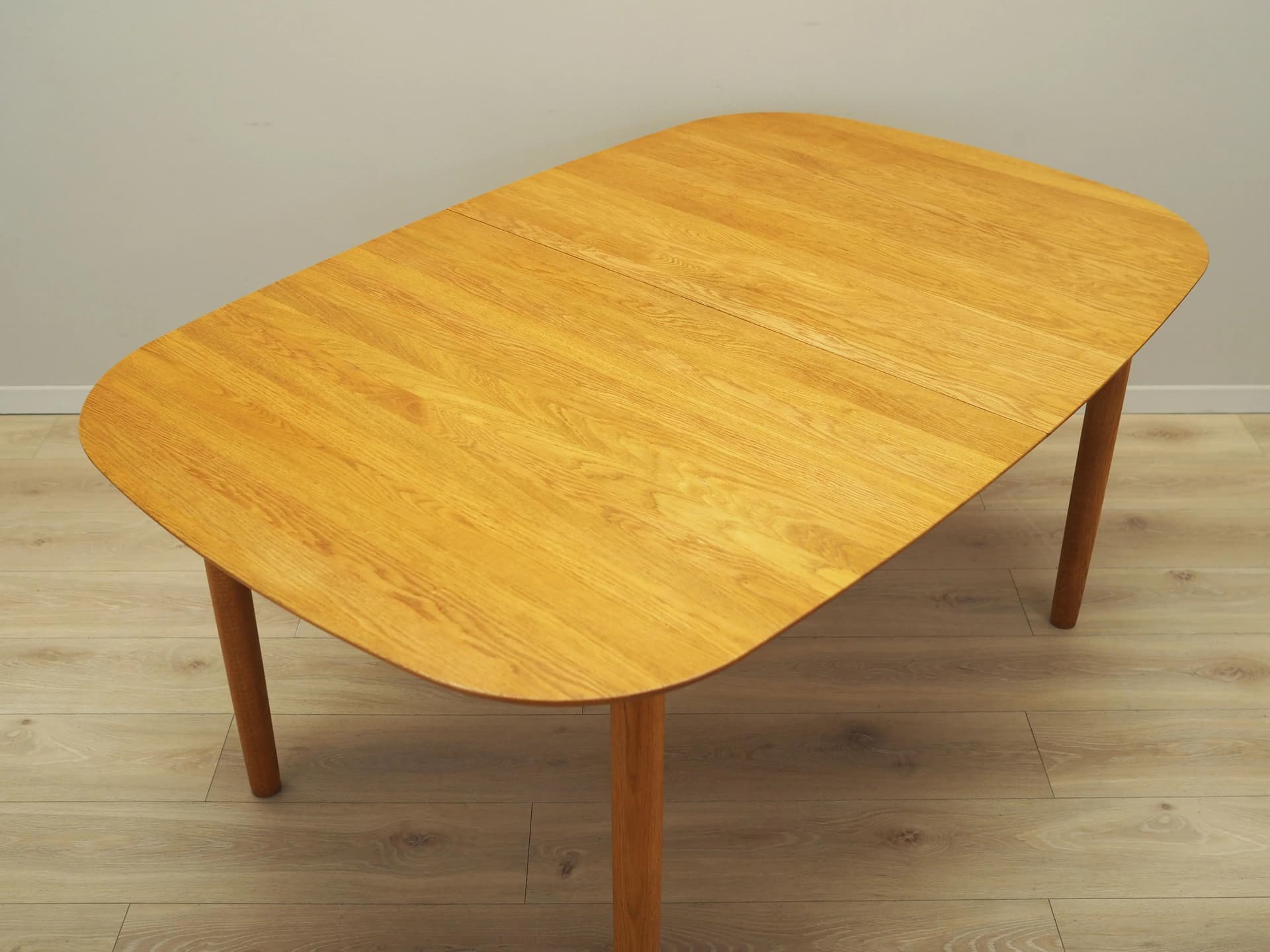 Oval table, yellow ash, by G. Falsig, Holstebro Møbelfabrik, Denmark, 1960s. - 39322