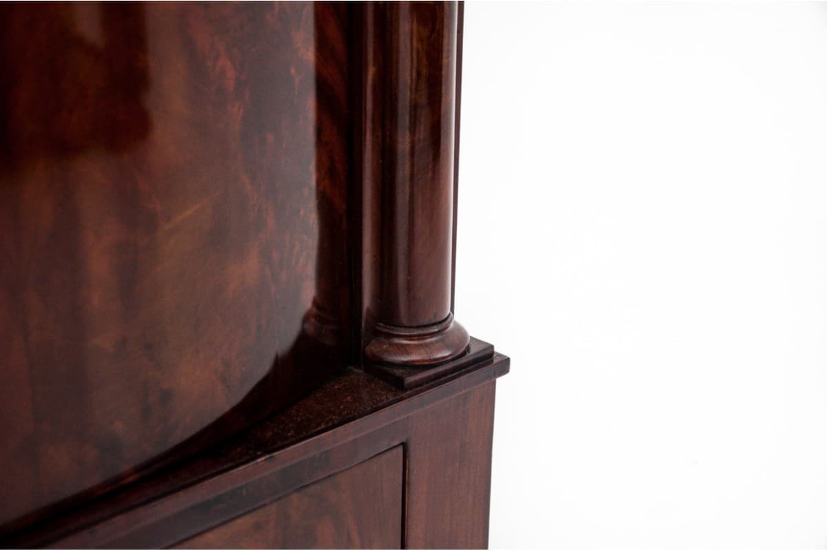 Komoda-słupek neobarokowa, mahoń miedziany, Europa Północna, XIX wiek - 77698